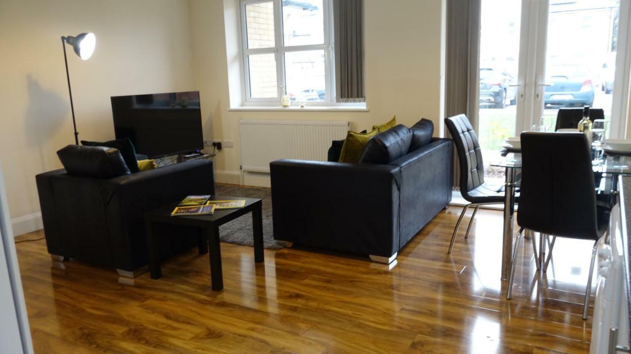 Luxury 2 Bed 2 Bath - Free Parking - 5Min To Airport - Sleeps 6 Apartment Ashford  Ngoại thất bức ảnh